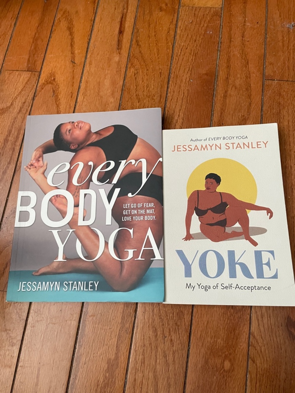 Jessamyn Stanley Every Body Yoga — Paperback Book in Beige/Tan Cover